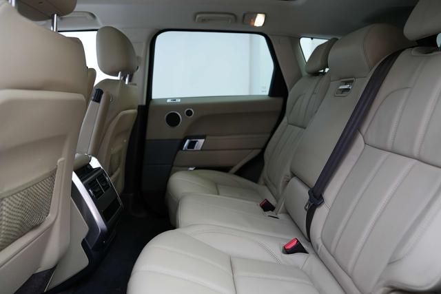 Certificated Pre-Owned Range Rover Sport 2017 3.0 V6 SC SE - u22306498