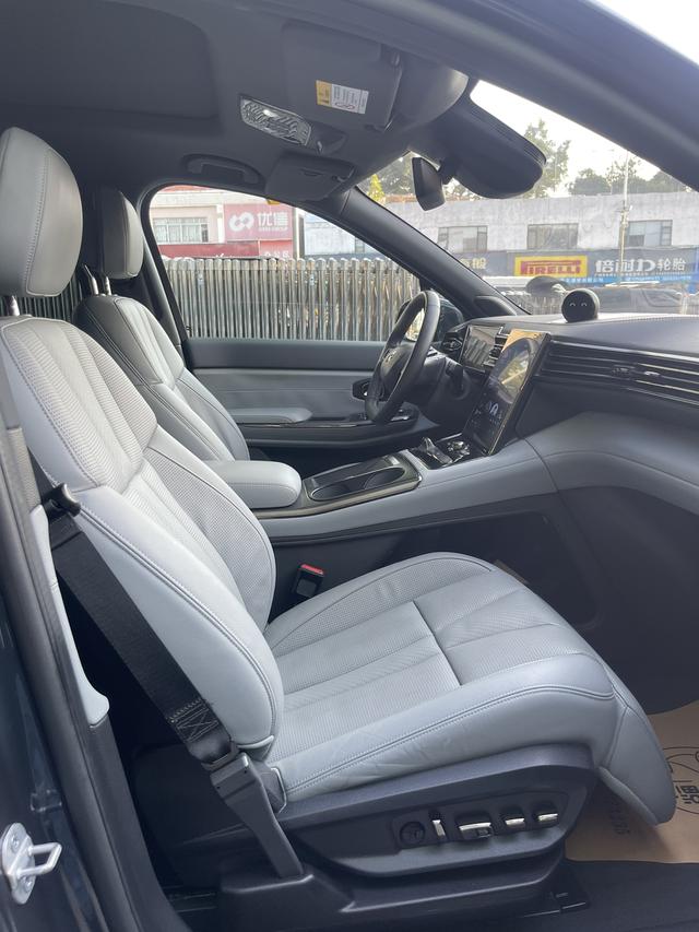 Pre-Owned NIO ES8 2020 Model 415KM Basic Version 6-Seater