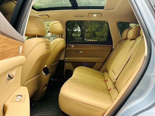 Pre - Owned 2024 AITO M7 Plus Five - seat Rear - wheel Drive Edition