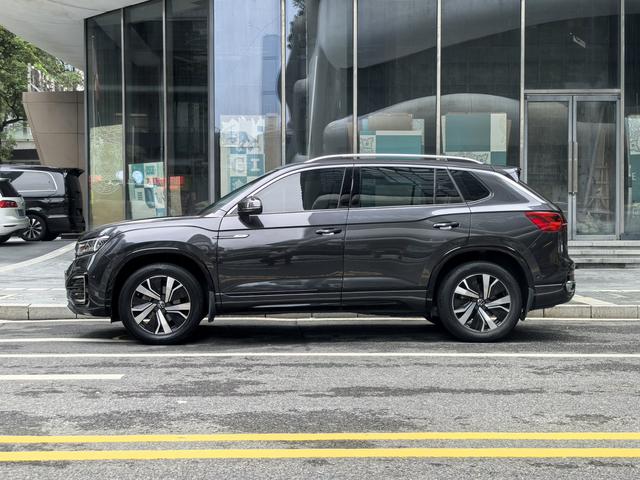 Certificated Pre-Owned Talagon GTE 2020 Premium Edition -u21439671