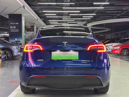 Pre-Owned Tesla Model Y 2021 Long Range All-Wheel Drive Version (3D3/3D7)