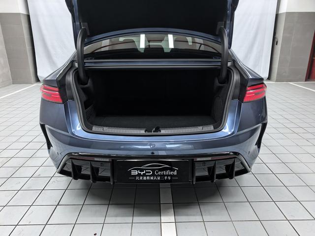 Certificated Pre-Owned BYD Seal 2025 650 Intelligent Navigation Edition -u22591816