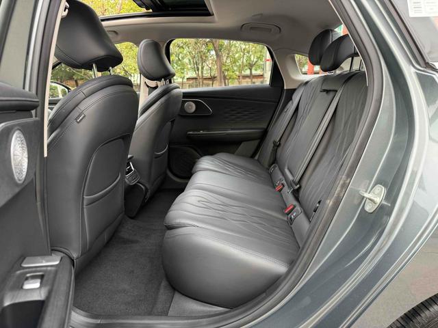 Certificated Pre-Owned Fengyun A8L 2025 Edition 145km Luxury Version -u22481306