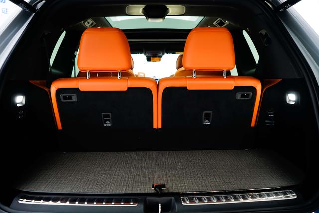 Certificated Pre-Owned Wenjie M9 2024 Extended-Range Ultra Six-Seater Version -u22104014