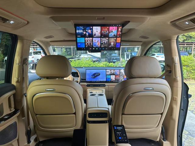 Certificated Pre-Owned VOYAH Dreamer PHEV 2025 4WD Flagship Kunpeng Edition -u21923316