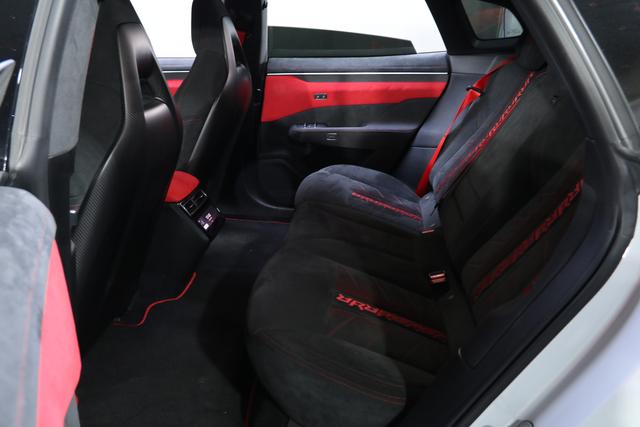 Certificated Pre-Owned ZEEKR 001 FR 2023 100kWh Four-Wheel Drive -u22754881