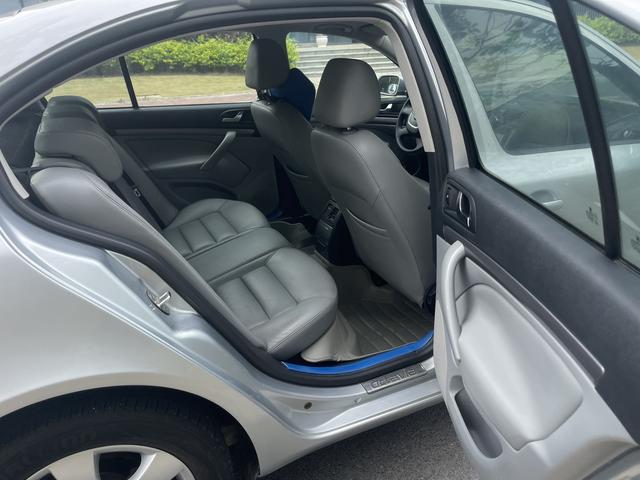 Certificated Pre-Owned Skoda Octavia 2010 2.0L Automatic Yijun Edition - u21335701