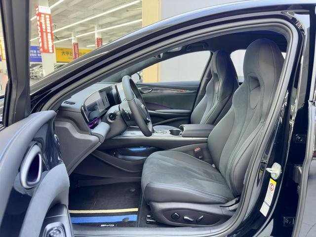 Certificated Pre-Owned BYD Seal 2025 600 4WD Intelligent Driving Version -u22610452