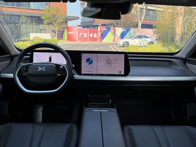 Certificated Pre-Owned XPENG P7 2022 Model 480N+u22004335