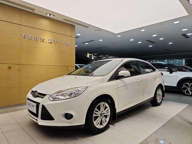 Certificated Pre-Owned Ford Focus 2012 Sedan 1.6L Automatic Comfort Edition - u21920723