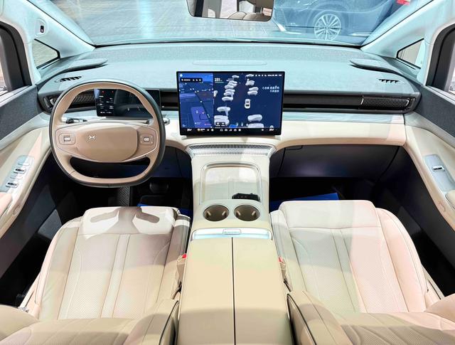 Certificated Pre-Owned XPENG X9 2024 640 4WD High-Performance Max-u22017937