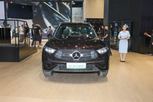 سيارة مرسيدس بنز GLC الهجينة PHEV من بكين