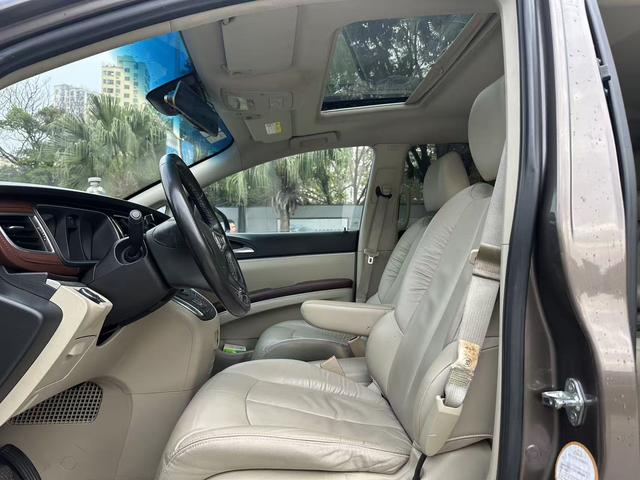 Certificated Pre-Owned SAIC-GM Buick GL8 2017 25S Premium National V - u22300239