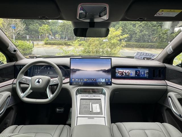 Certificated Pre-Owned Denza N9 DM 2025 Honor Edition -u22035898