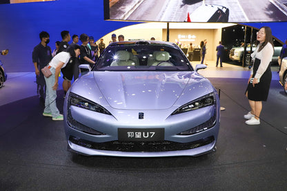 يانغوانغ U7 EV