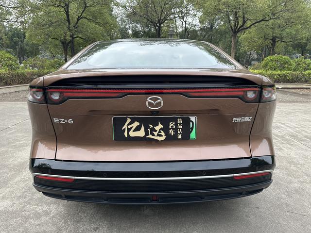 Certificated Pre-Owned Mazda EZ-6 2024 Extended Range 200 Premium Edition -u22134828