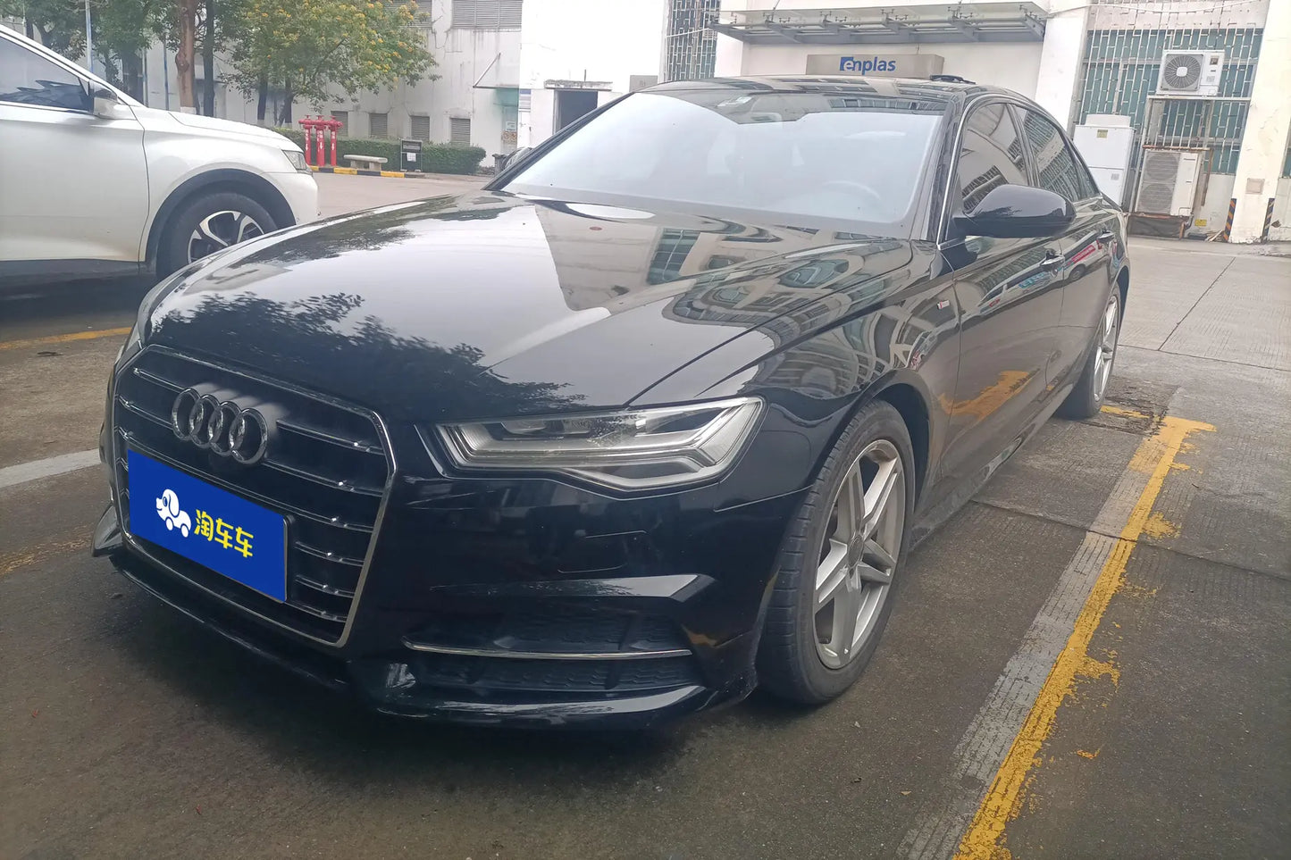 Certificated Used Audi A6L 2018 Model 30th Anniversary Edition 30 FSI Fashion