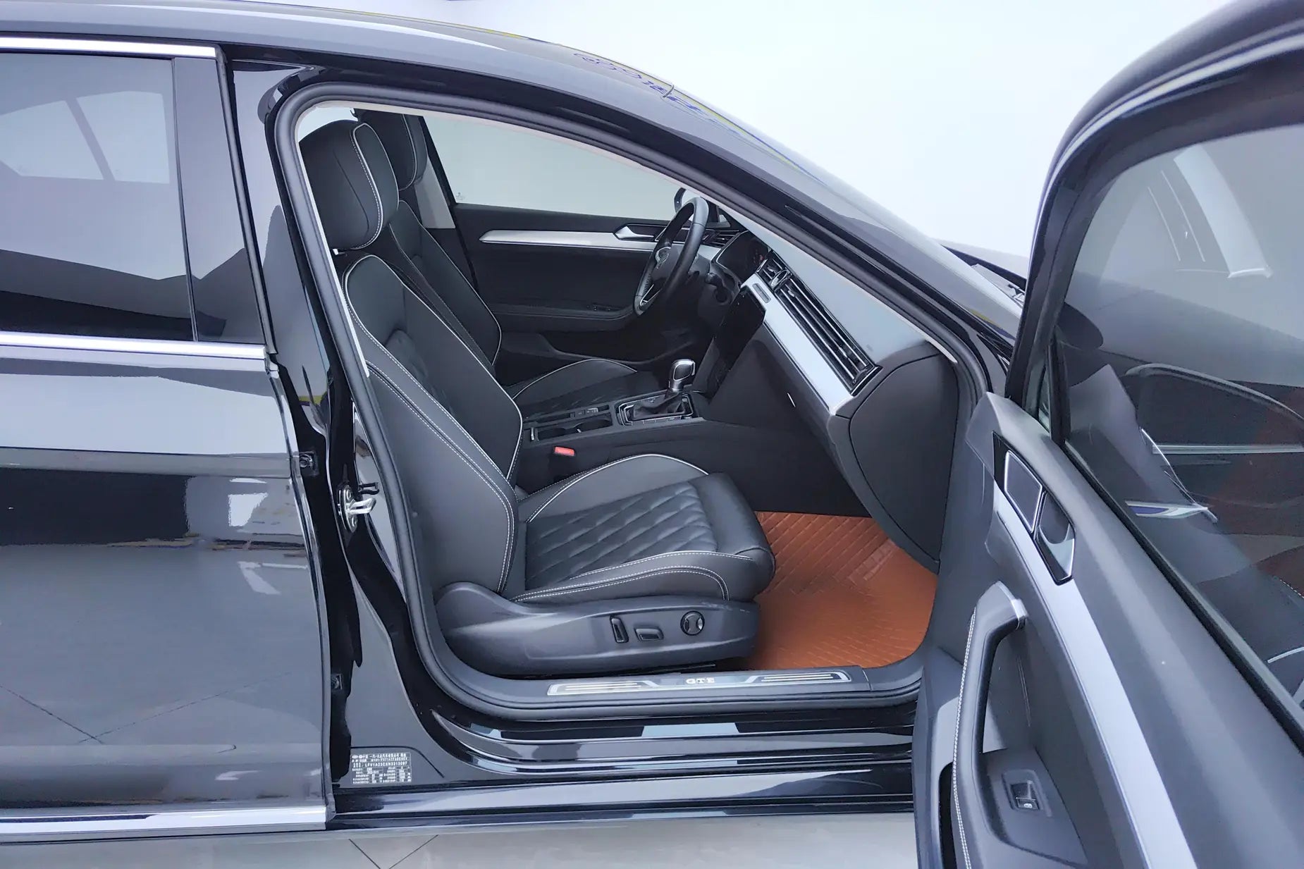 Certificated Pre-Owned Magotan GTE 2022 Luxury Edition -u22100674