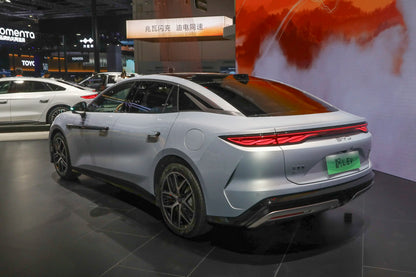 BYD هان إل إي في