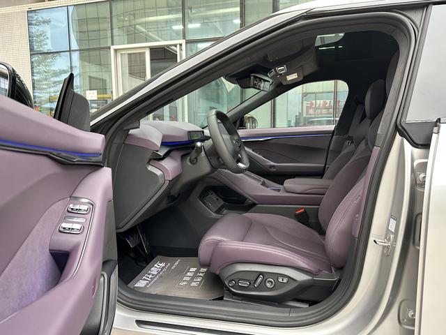 Certificated Pre-Owned XPENG P7 2025 702 Long-range Ultra-u22160083