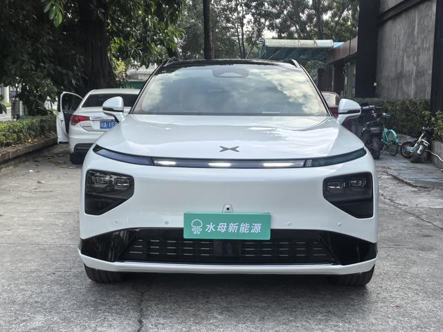 Certificated Pre-Owned XPENG G9 2025 Model 625 Long Range Maxu22158486