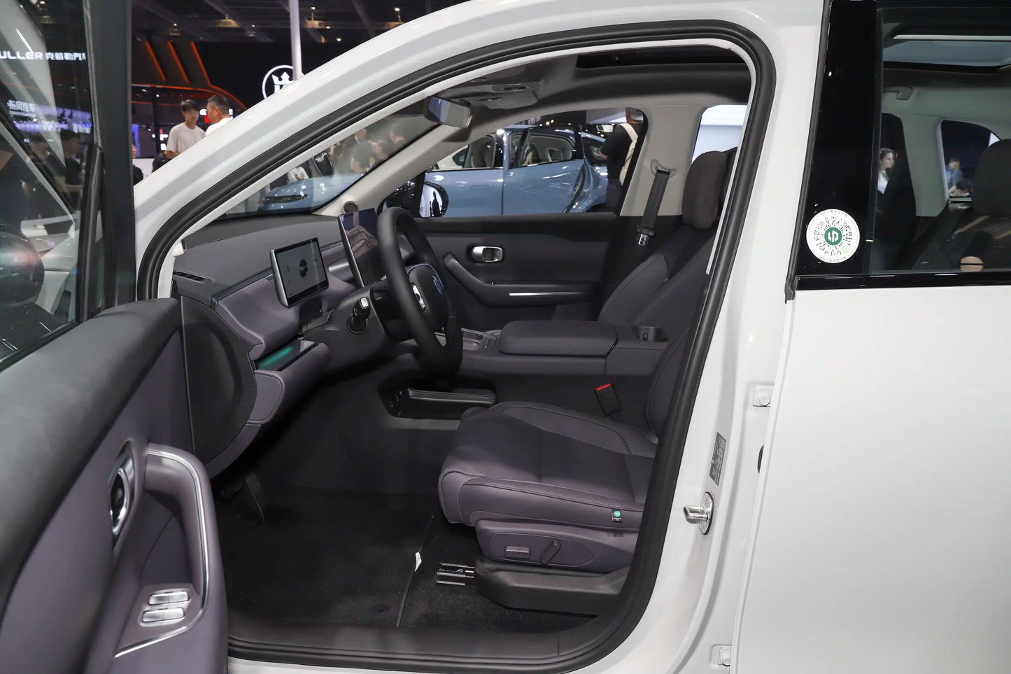 ليب موتور C10-Hybrid REEV