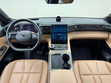 Pre-Owned NIO ES8 2020 Model 415KM Signature Version 6-Seater