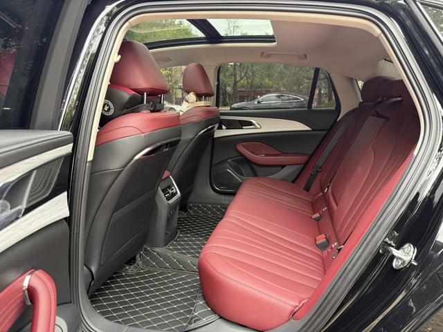 Certificated Pre-Owned Hongqi H5 2025 1.5T DCT Xuanying Edition - u22047364