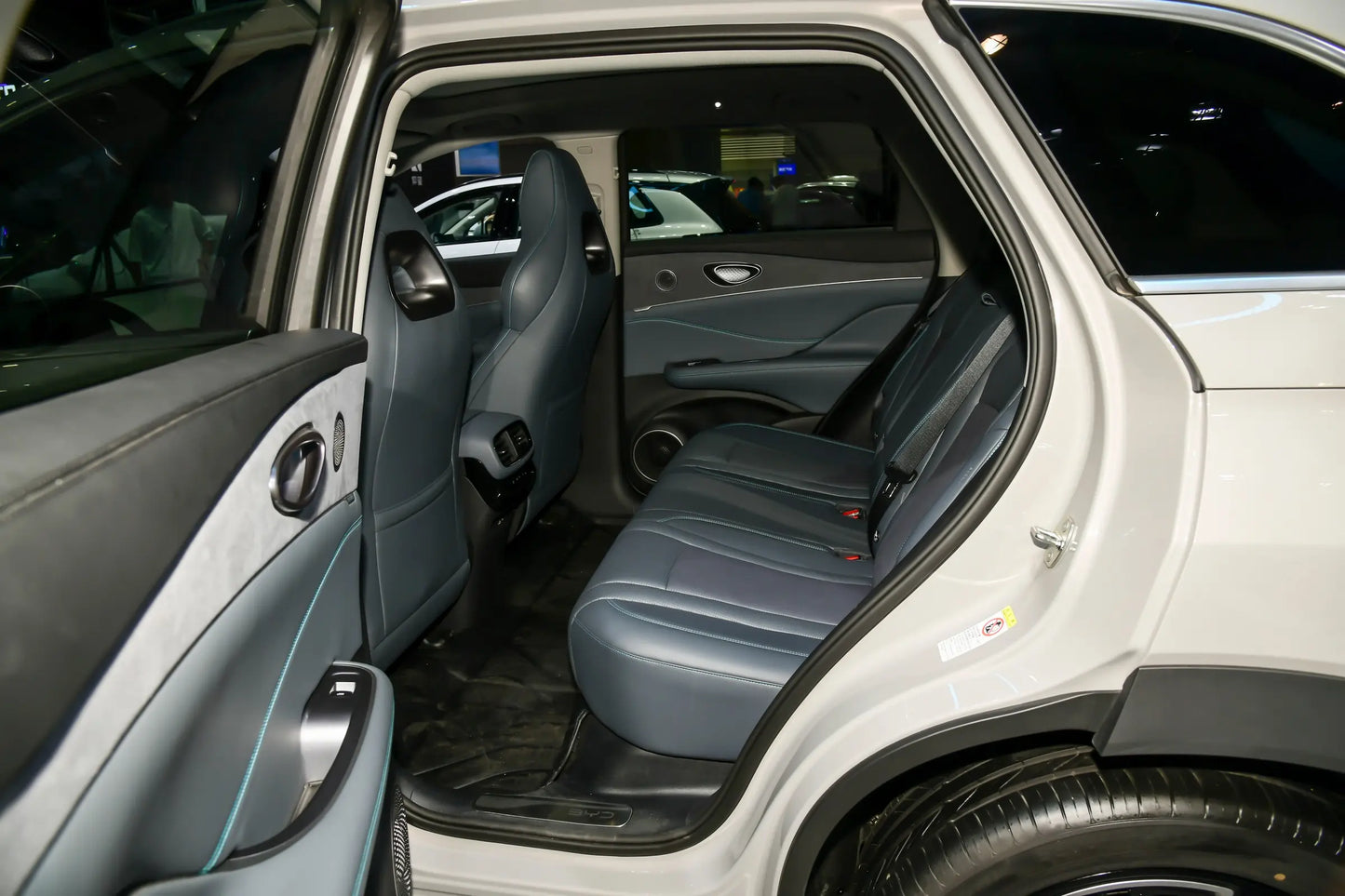 BYD Sea Lion 07DM - هجين PHEV