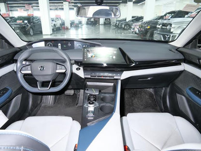 Certificated Pre-Owned Changan UNI-V Smart Electric iDD 2024 Edition Blue Whale Smart Electric iDD 136km Smart Fun Version -u22714646