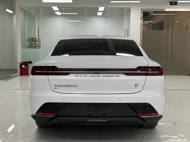 Certificated Pre-Owned BYD Han EV 2021 Standard Range Luxury Edition -u22767965