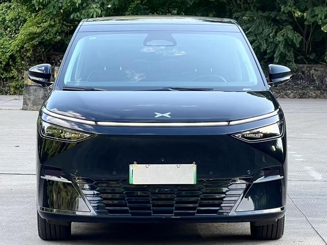 Certificated Pre-Owned XPENG X9 2024 702 Ultra-Long Range Max-u21718557