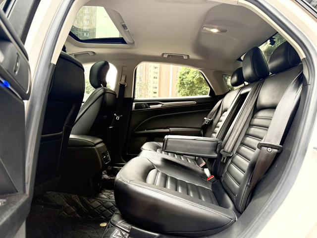 Certificated Pre-Owned Ford Mondeo 2018 EcoBoost 180 Fashion Edition - u22280426