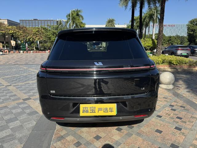 Pre-Owned Li L8 2023 Pro Version