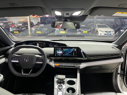 Certificated Pre-Owned Changan UNI-V Intelligent Electric iDD 2024 Model Blue Whale Intelligent Electric iDD 136km Intelligent Cool Version -u22075154