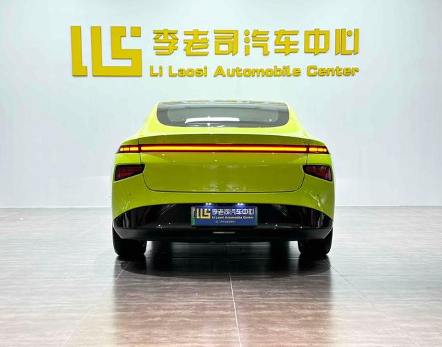 Certificated Pre-Owned XPENG P7 2021 670E Pengyi Editionu21592544