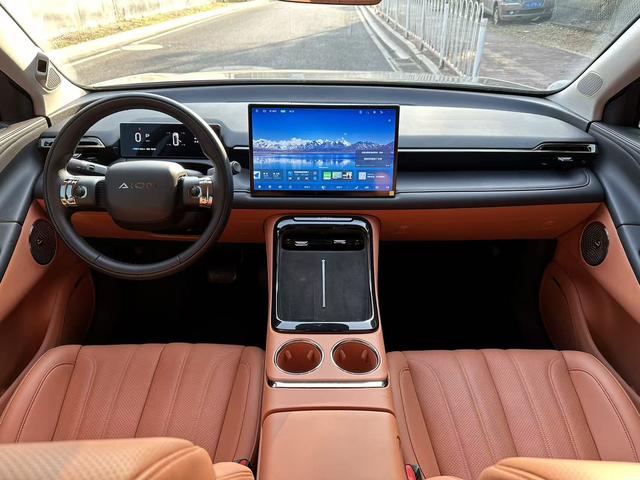 Pre-Owned AION V 2024 Model Overlord Dragon 650 LiDAR Version