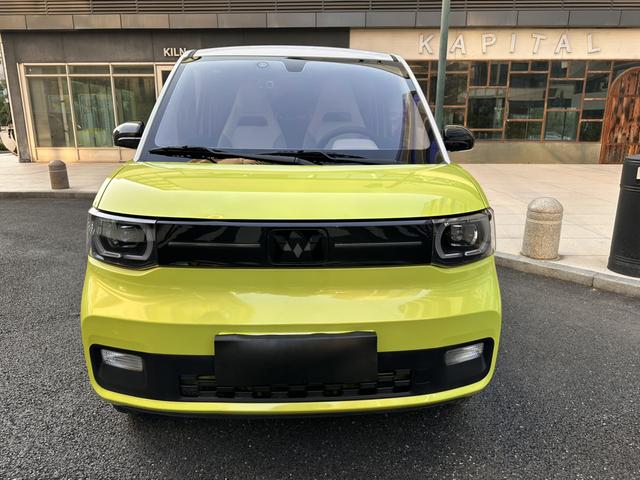 Certificated Pre-Owned SAIC-GM-Wuling Hongguang Mini EV 2022 Macaron Color Painting Edition Lithium Iron Phosphate