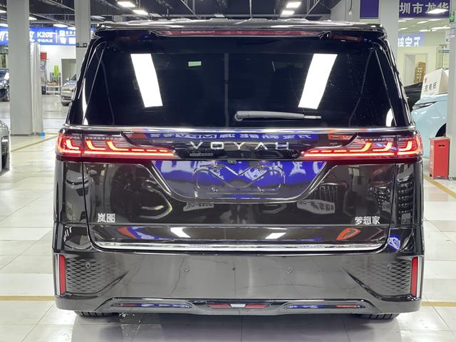 Certificated Pre-Owned VOYAH Dreamer PHEV 2025 4WD Flagship Kunpeng Edition -u22083839