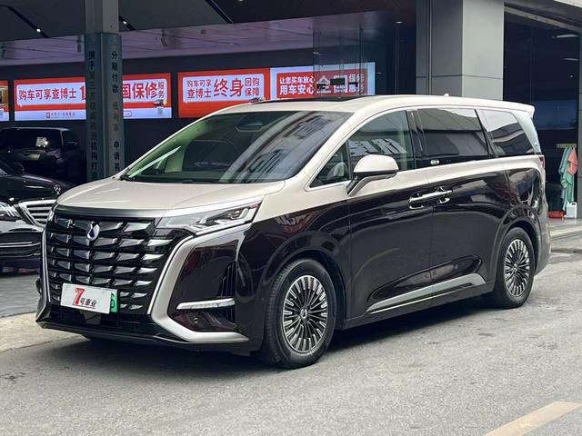 Certificated Pre-Owned Denza D9 DM 2024 PIONEER Four-Seat Leading Edition -u22529527