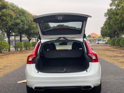 Certificated Pre-Owned Volvo V60 2015 T5 Inscription Edition - u22629711