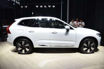فولفو XC60 - هجينة PHEV