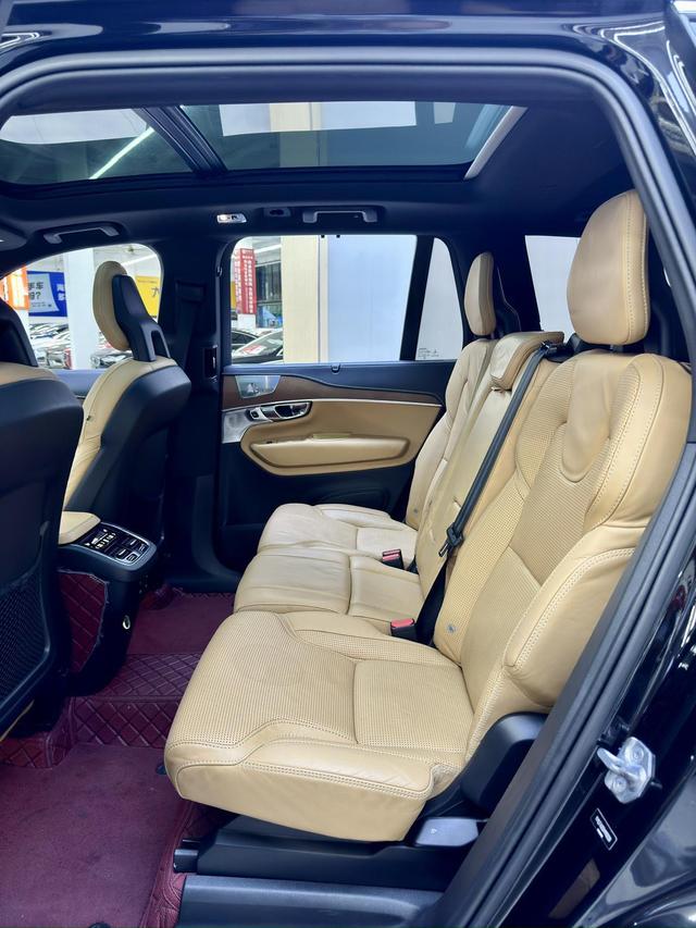 Certificated Used Volvo XC90 2015 T6 Inscription Plus 7-Seater - u22068852