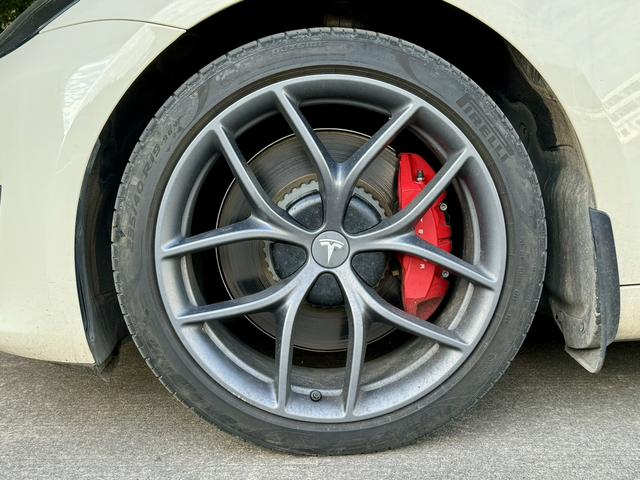 Pre-Owned Tesla Model 3 2022 Performance High-Performance All-Wheel Drive Version