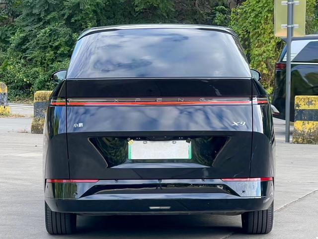 Certificated Pre-Owned XPENG X9 2024 702 Ultra-Long Range Max-u21718557