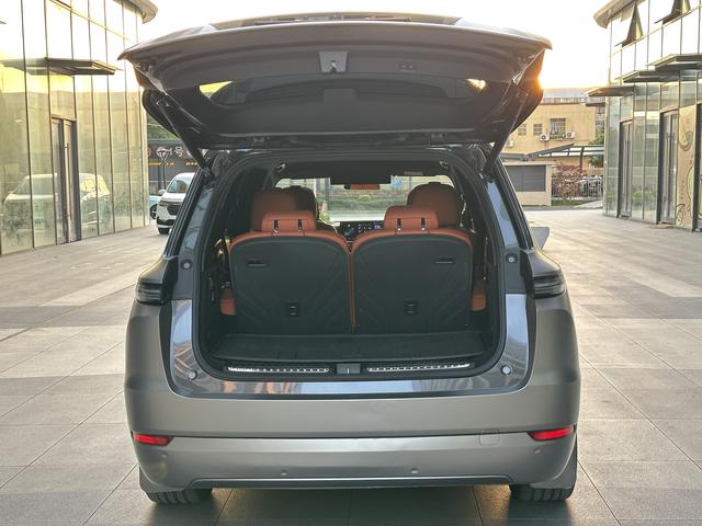 Pre-Owned Li Xiang L9 2022 Max Version