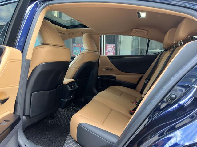 Certificated Used Lexus ES 2022 200 Premium Edition - u22065765