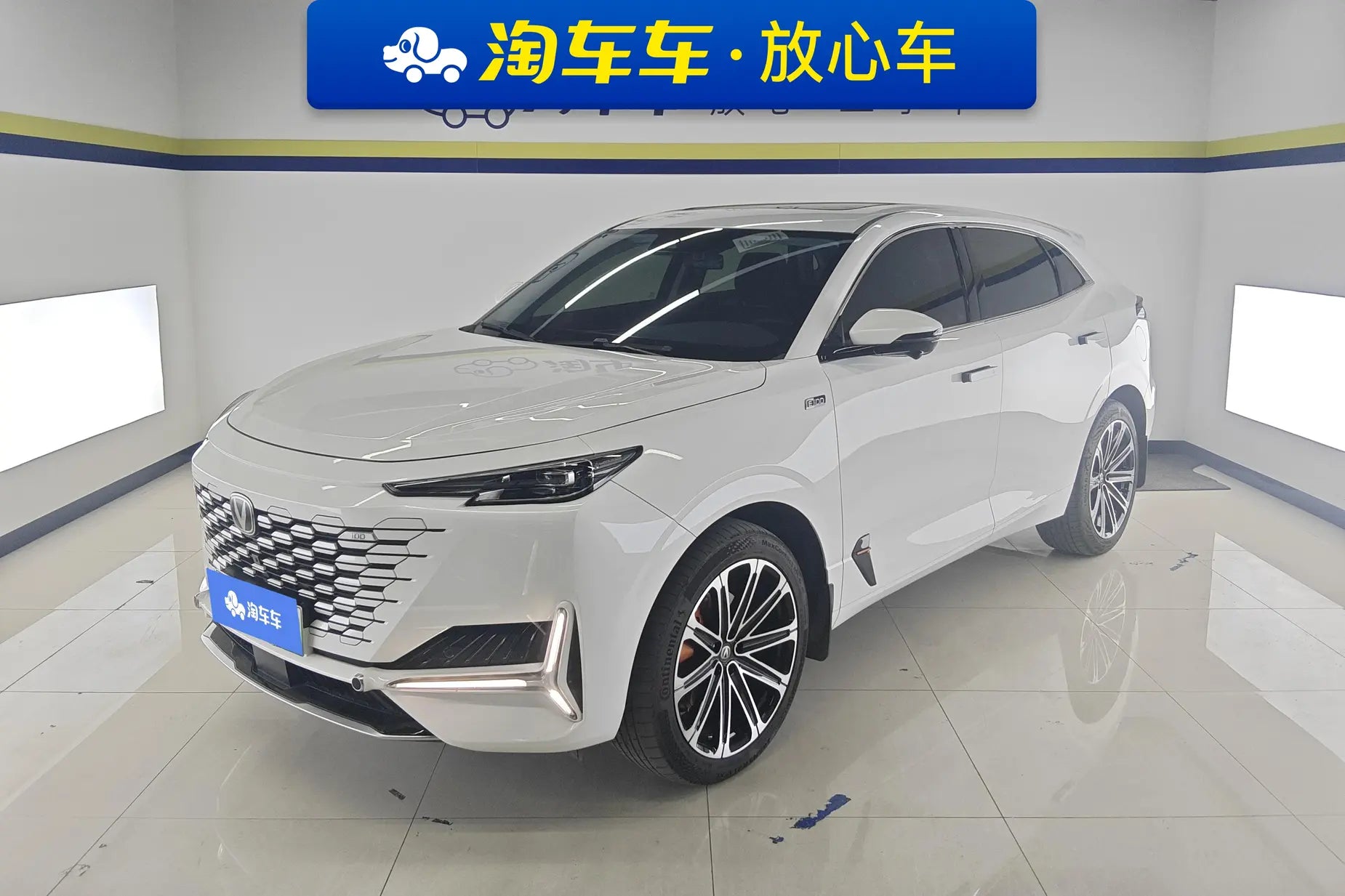 Certificated Pre-Owned Changan UNI-K Intelligent Electric iDD 2023 Model Intelligent Electric iDD 1.5T 135km Intelligent Leadership Version -u22524559