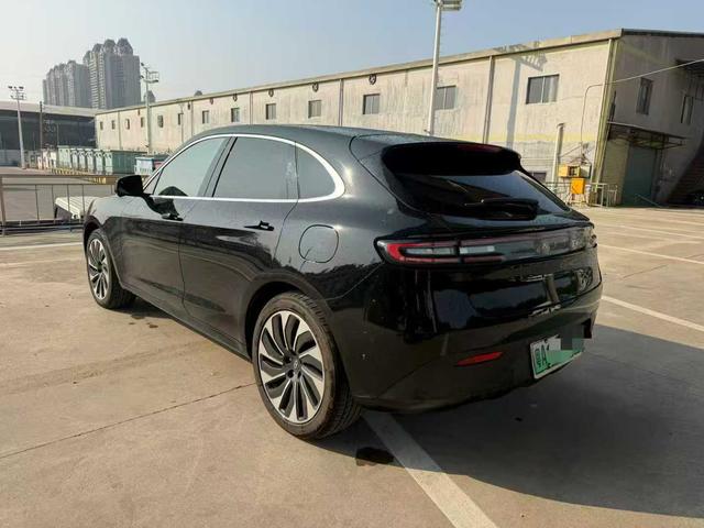 Certificated Pre-Owned Wenjie M5 2022 Extended-Range Rear-Wheel Drive Standard Version -u22630644