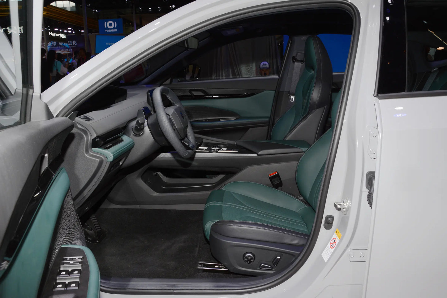 تشانجان تشانجان UNI-V Zhidian iDD -Hybrid PHEV